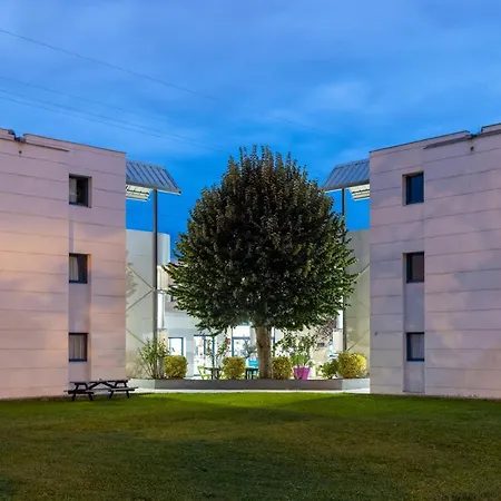 Hotel The Originals Access, Innostar 2*