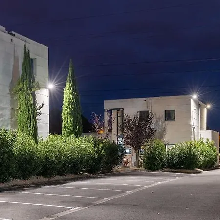 Hotel The Originals Access, Innostar