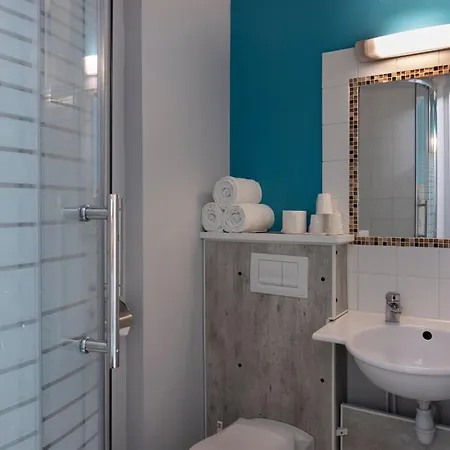 Hotel The Originals Access, Innostar