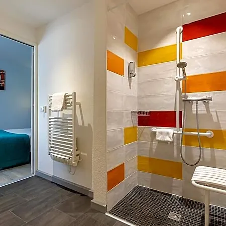 The Originals Access, Innostar Otel