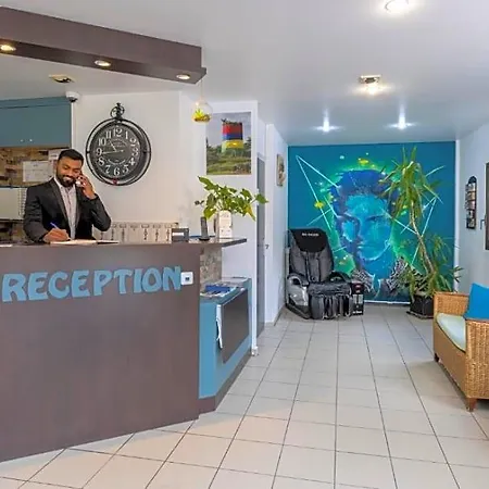 Hotel The Originals Access, Innostar 2*